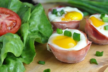 Baked Egg in Ham with Spinach and Cheese