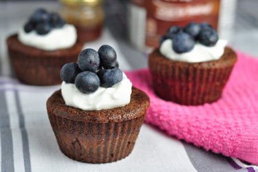 Healthy cocoa muffins from 5 ingredients - flourless